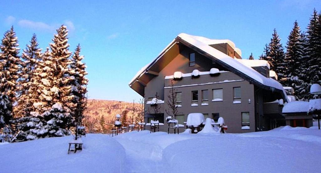 Resident Harrachov Family Apartment Extérieur photo
